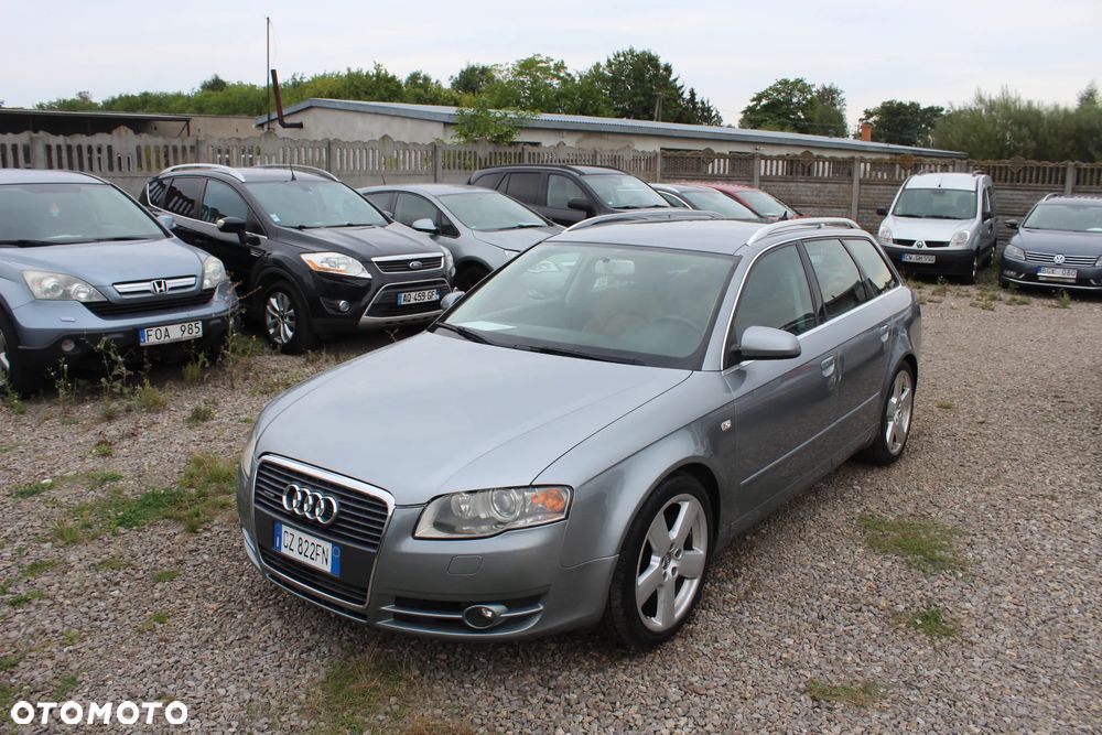 Audi A4 Avant - 1
