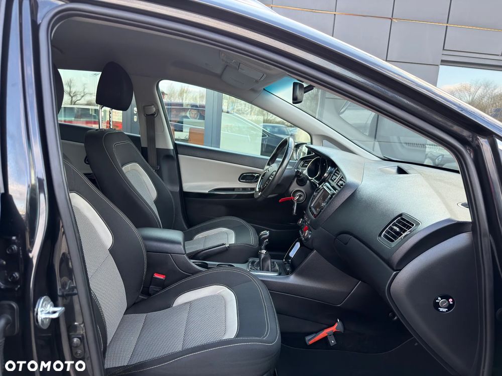 Kia Ceed 1.6 GDI Business Line - 27