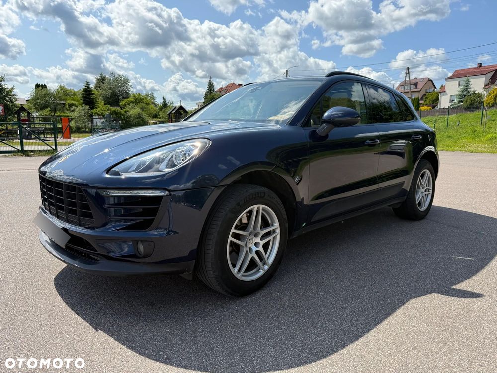 Porsche Macan - 1
