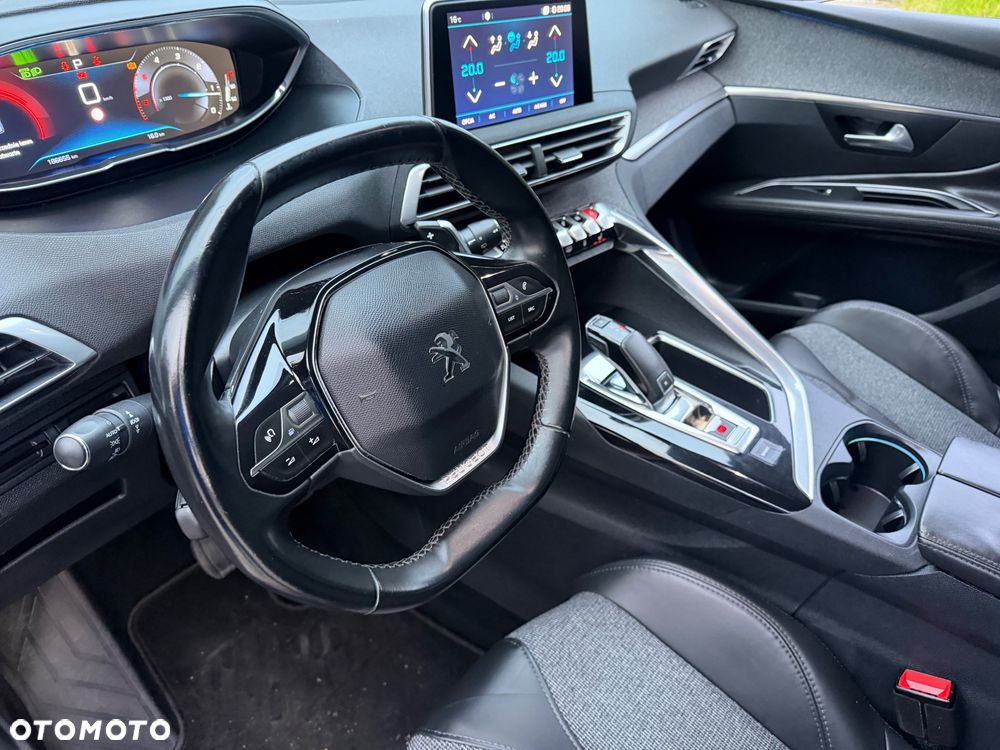 Peugeot 3008 - 13