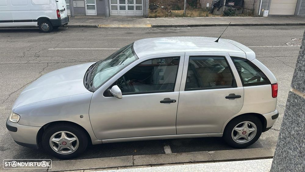 SEAT Ibiza 1.0 Passion - 4