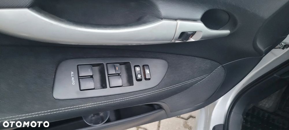 Toyota Auris 1.6 Premium MM - 15