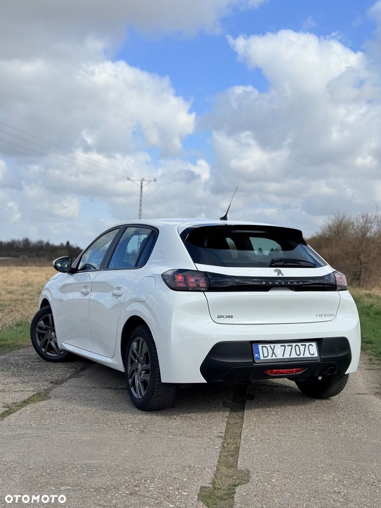 Peugeot 208 - 3