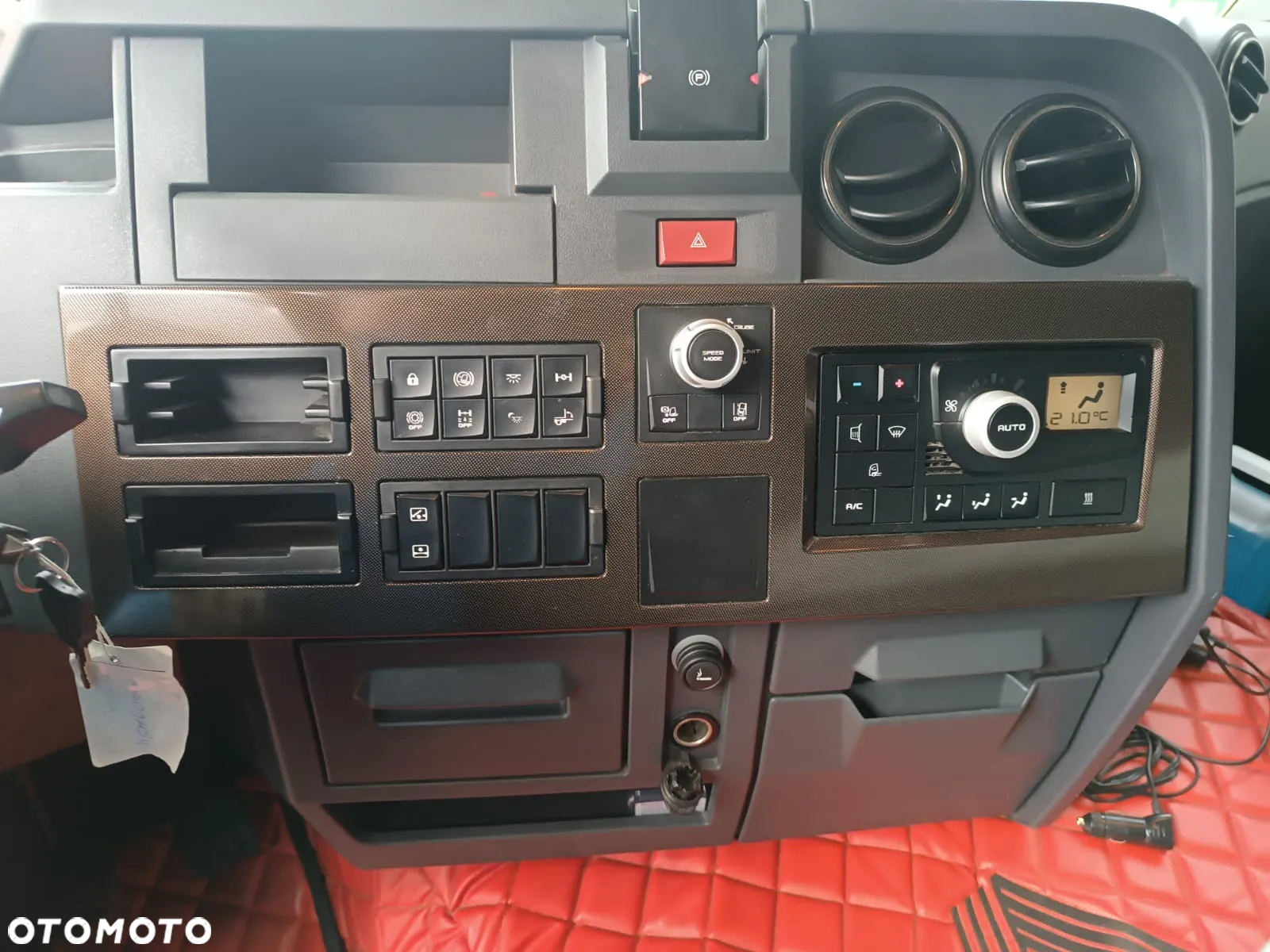 Renault T 380 Comfort, 125 Years Renault Truck - 21