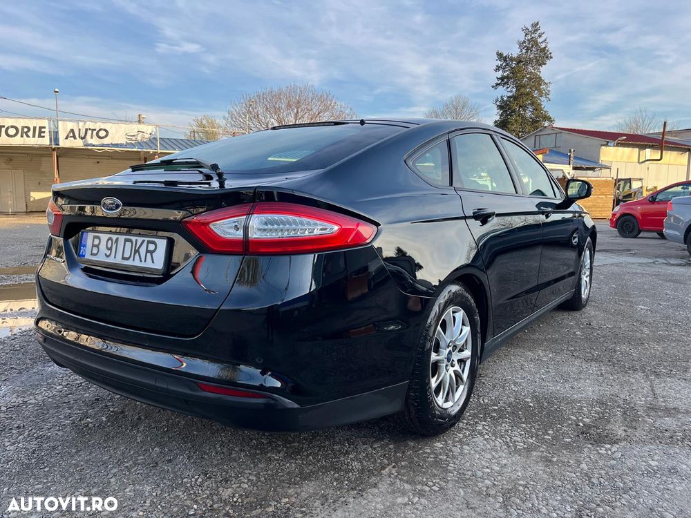 Ford Mondeo 2.0 TDCI PowerShift Trend - 6
