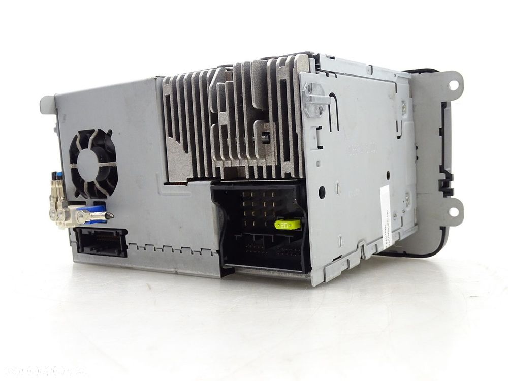 RADIO RADIOODTWARZACZ CD SD EKRAN WYŚWIETLACZ SKODA SUPERB II 3T0035680E - 3
