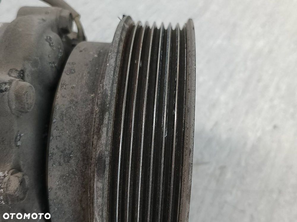 POMPA, SPRĘŻARKA KLIMATYZACJI RENAULT CLIO III 1.2 16V - 10