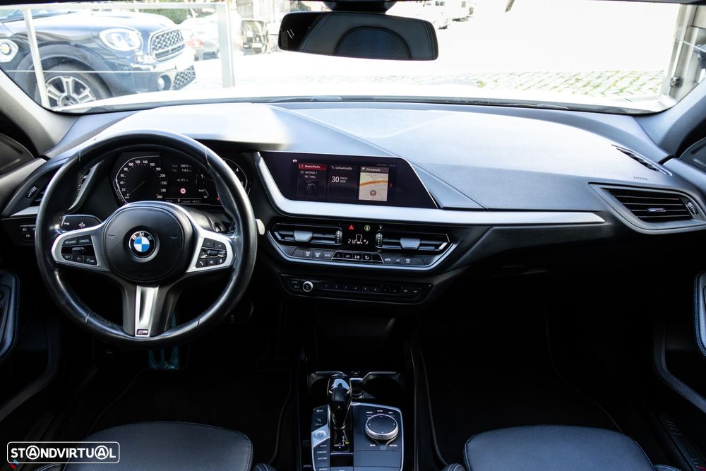 BMW 116 d Pack Desportivo M Auto - 15