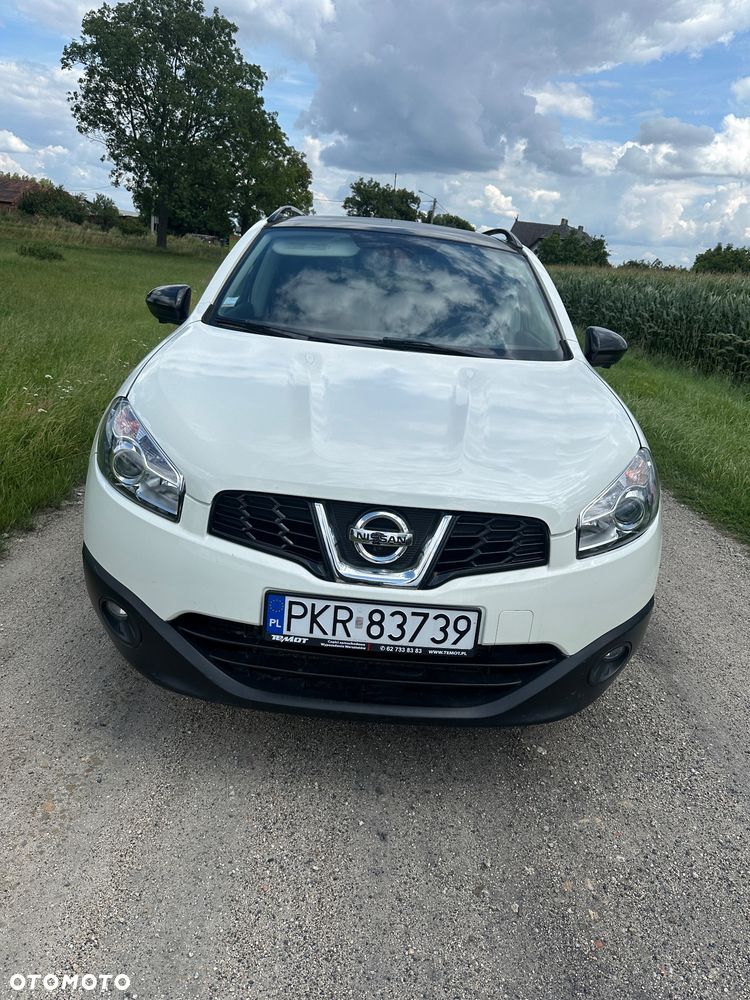 Nissan Qashqai - 2