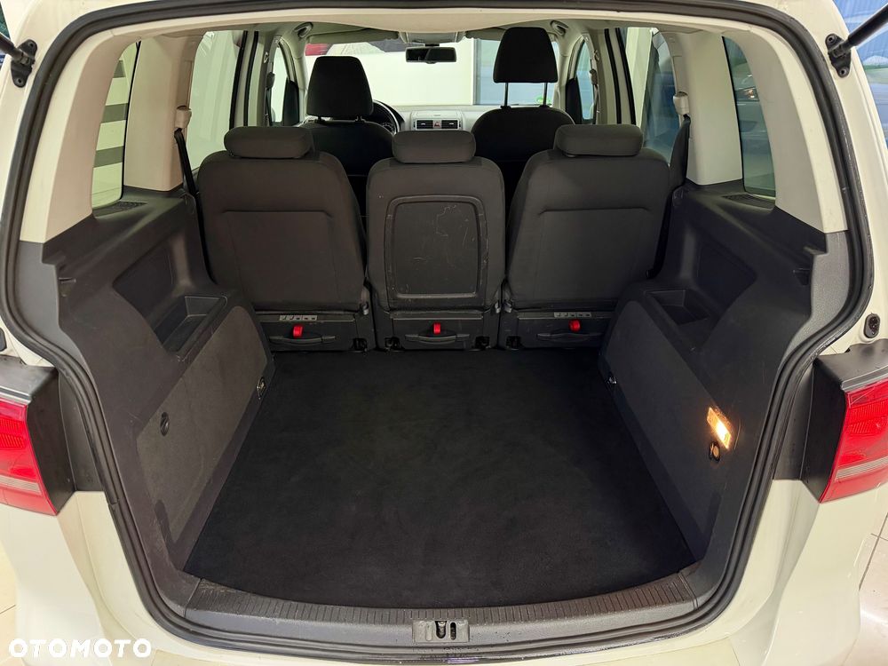 Volkswagen Touran 1.6 TDI DPF Highline DSG - 19