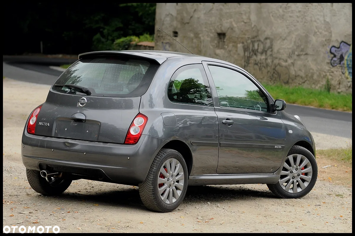Nissan Micra - 16