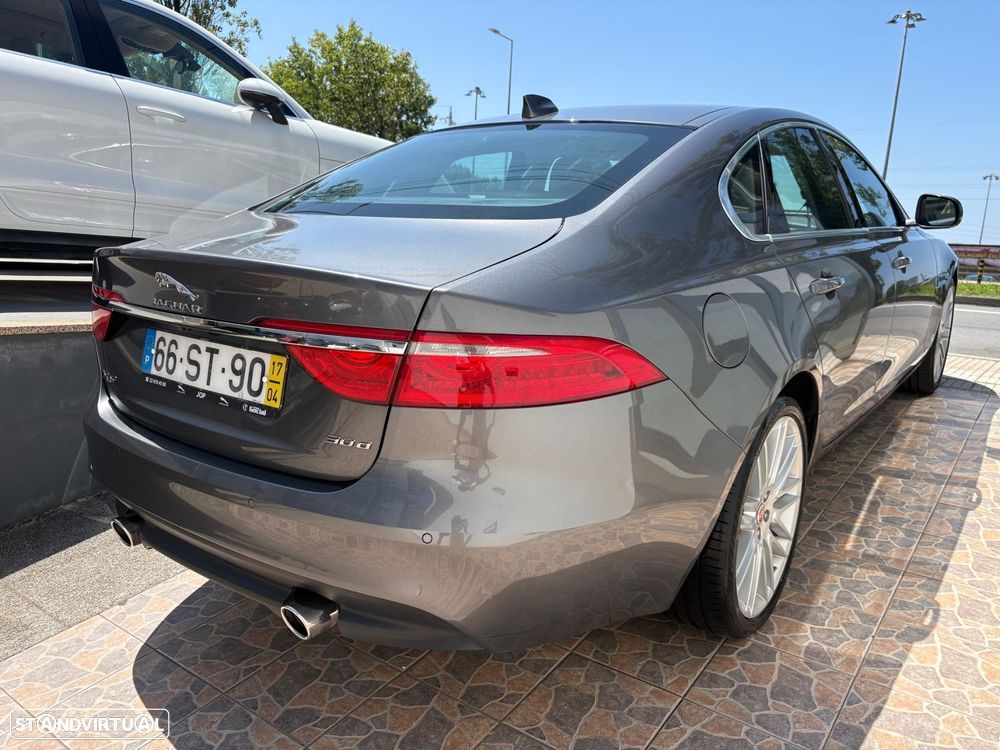 Jaguar XF 3.0 TDV6 Portfolio Aut. - 3