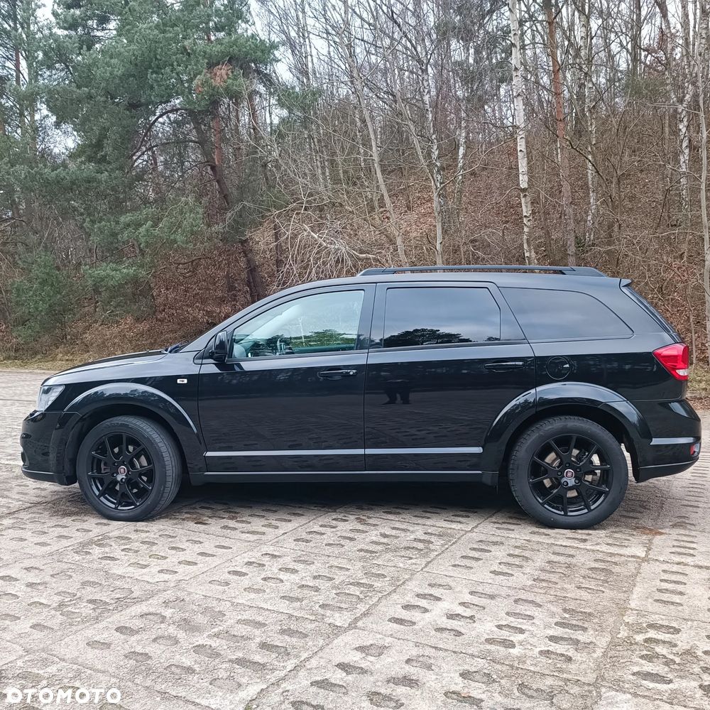 Fiat Freemont 2.0 Multijet 16V DPF Automatik Allrad Black Code - 4