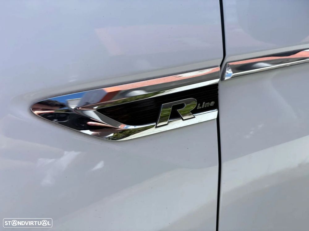 VW Tiguan 2.0 TDI R-Line - 16