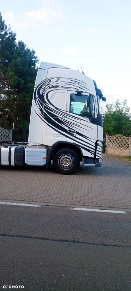 Volvo FH - 8