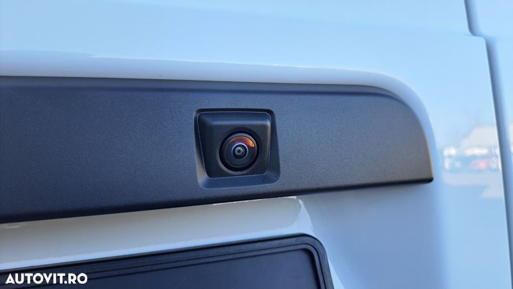 Ford NEW TRANSIT CONNECT VAN L2 - 13