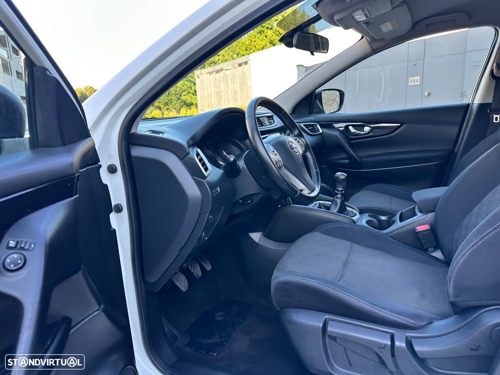 Nissan Qashqai 1.5 dCi Acenta - 21