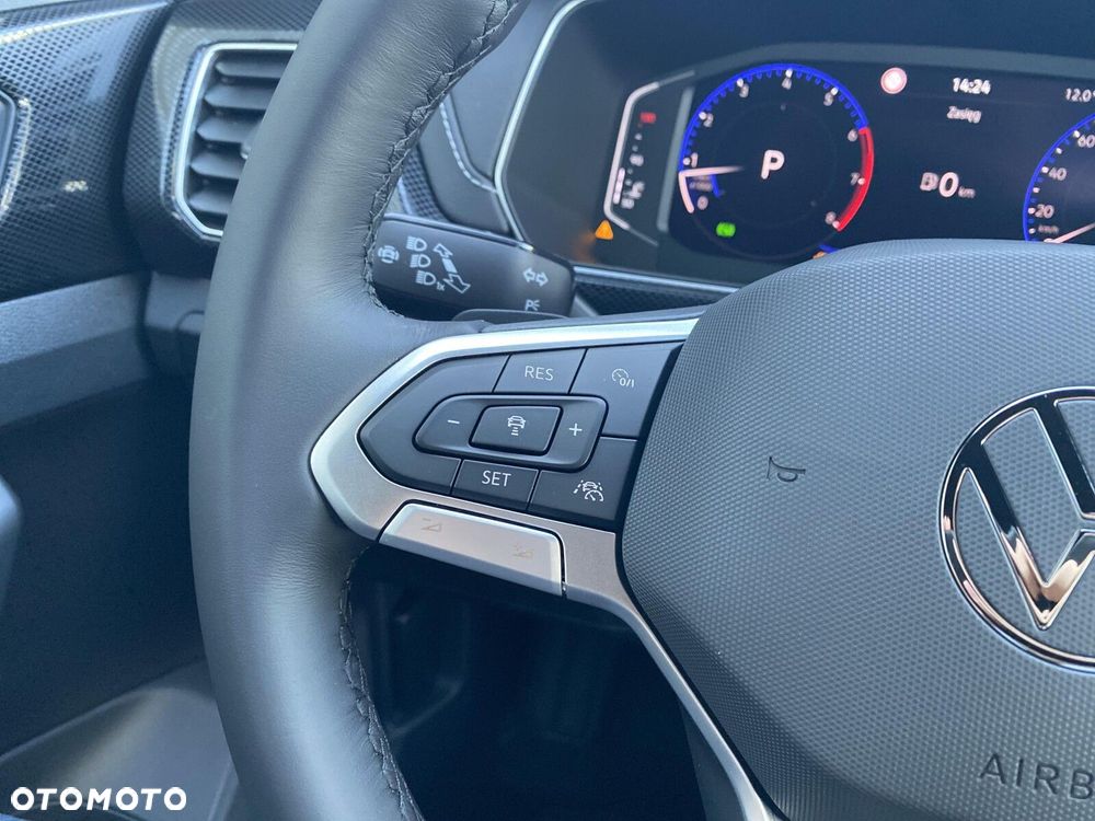 Volkswagen T-Cross - 31