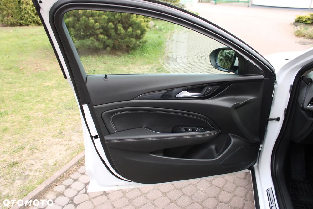 Opel Insignia 2.0 CDTI Elite S&S - 12