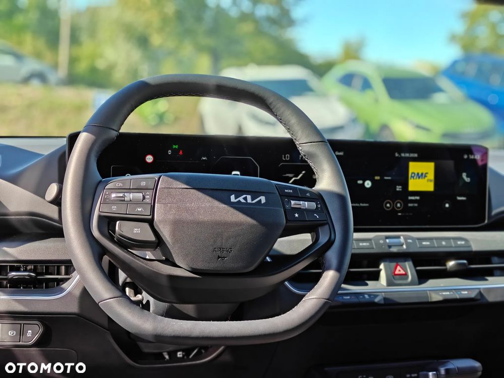 Kia K4 - 13