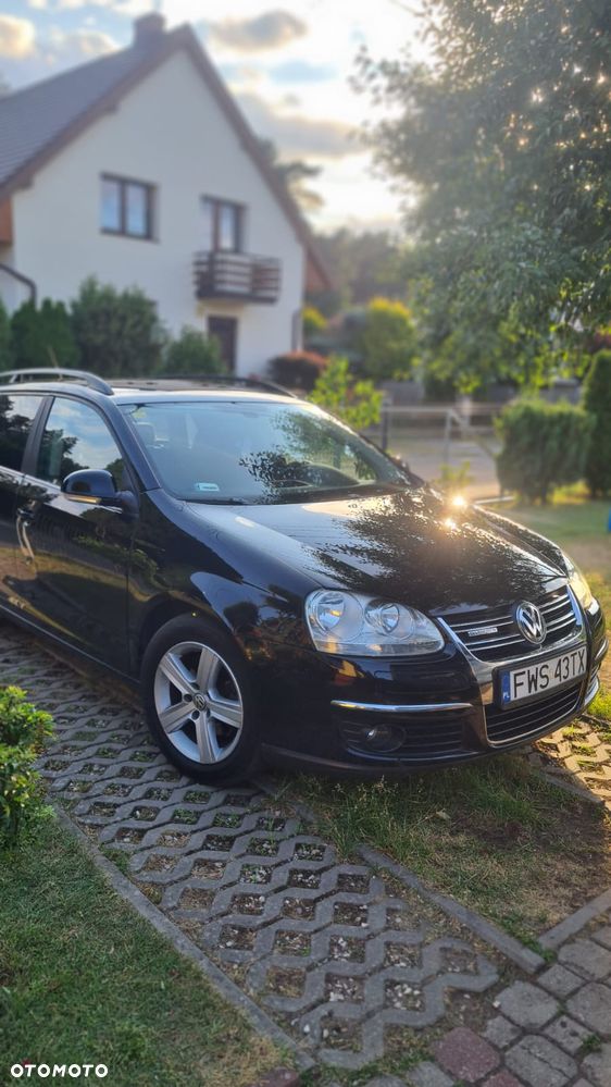 Volkswagen Golf - 2