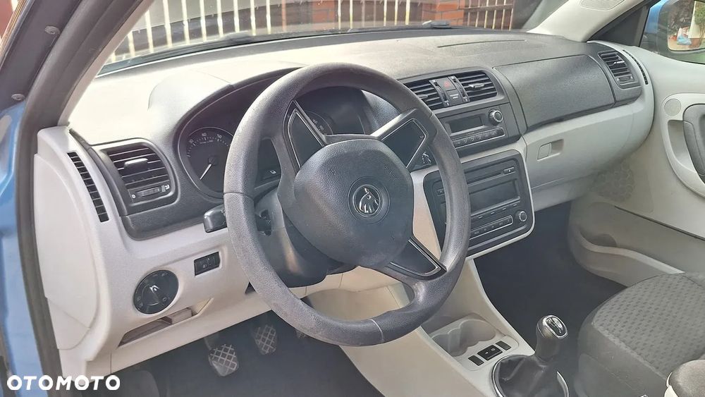 Skoda Fabia 1.4 16V Ambition Plus - 7