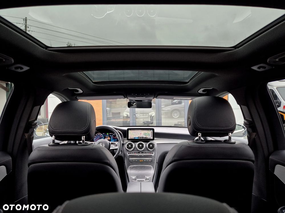 Mercedes-Benz GLC - 11