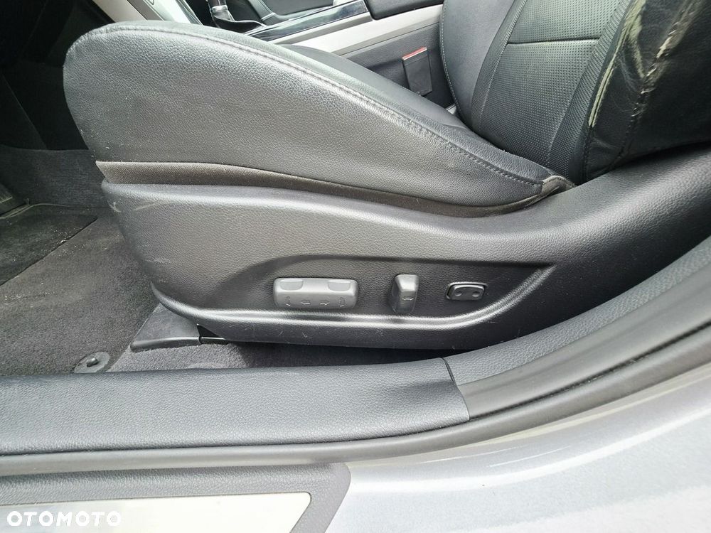 Hyundai i40 - 23