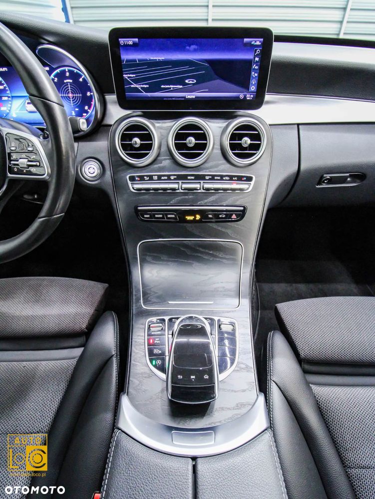 Mercedes-Benz Klasa C 220 d 4Matic 9G-TRONIC Avantgarde - 16