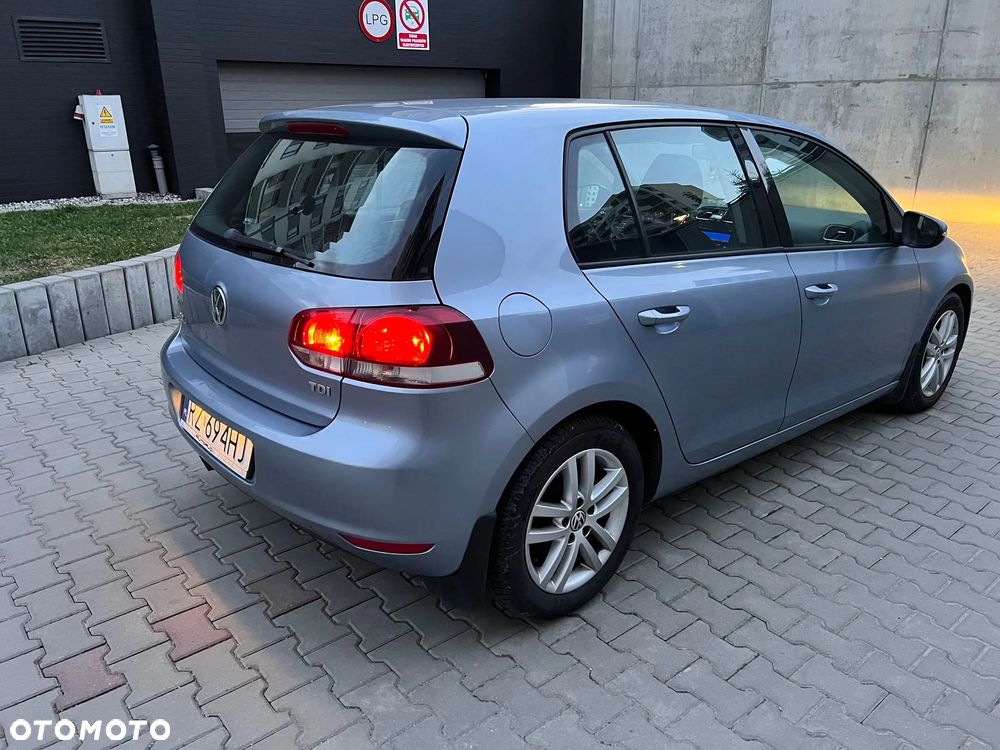 Volkswagen Golf 2.0 TDI Highline - 2