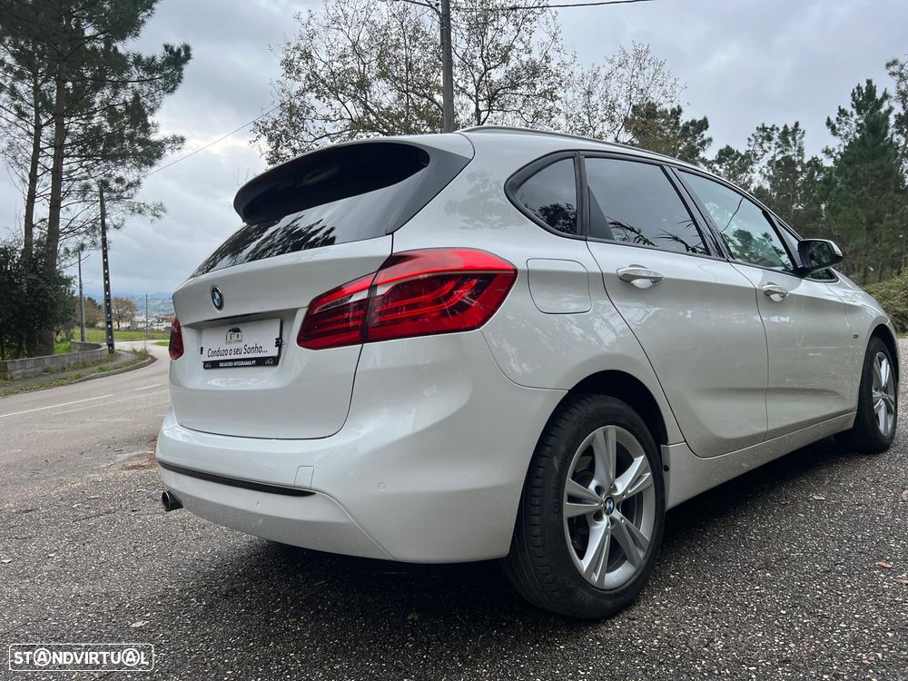 BMW 216 Active Tourer d Line Sport Auto - 40