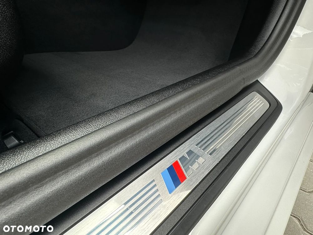 BMW Seria 5 530d xDrive M Sport Edition - 25