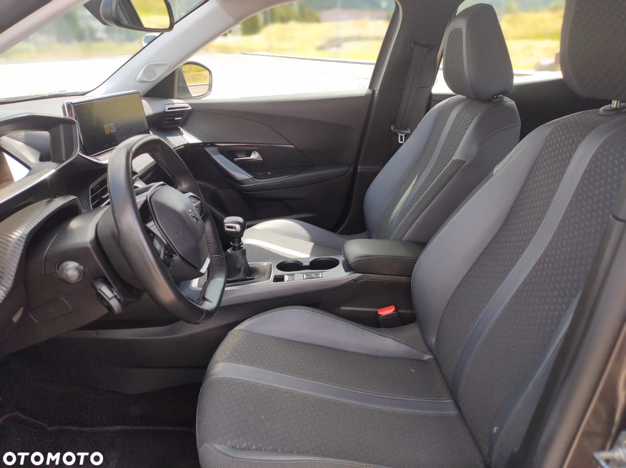 Peugeot 2008 PureTech 130 Allure Pack - 10