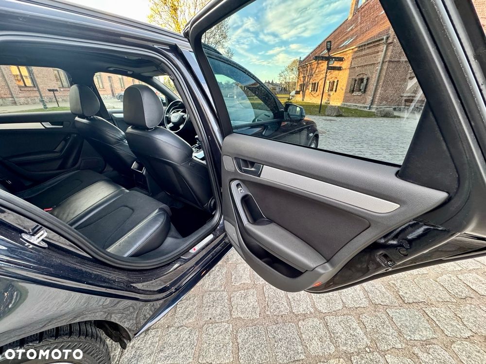 Audi A4 Avant 2.0 TDI Quattro Sport - 31