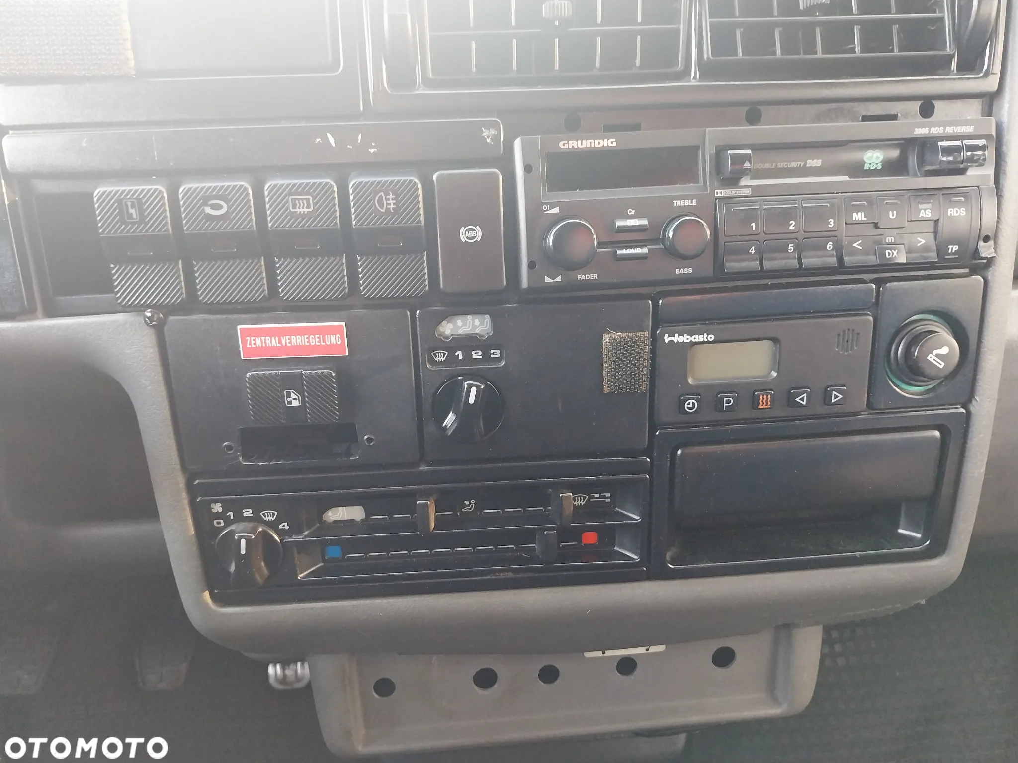 Volkswagen T4 Caravelle - 12
