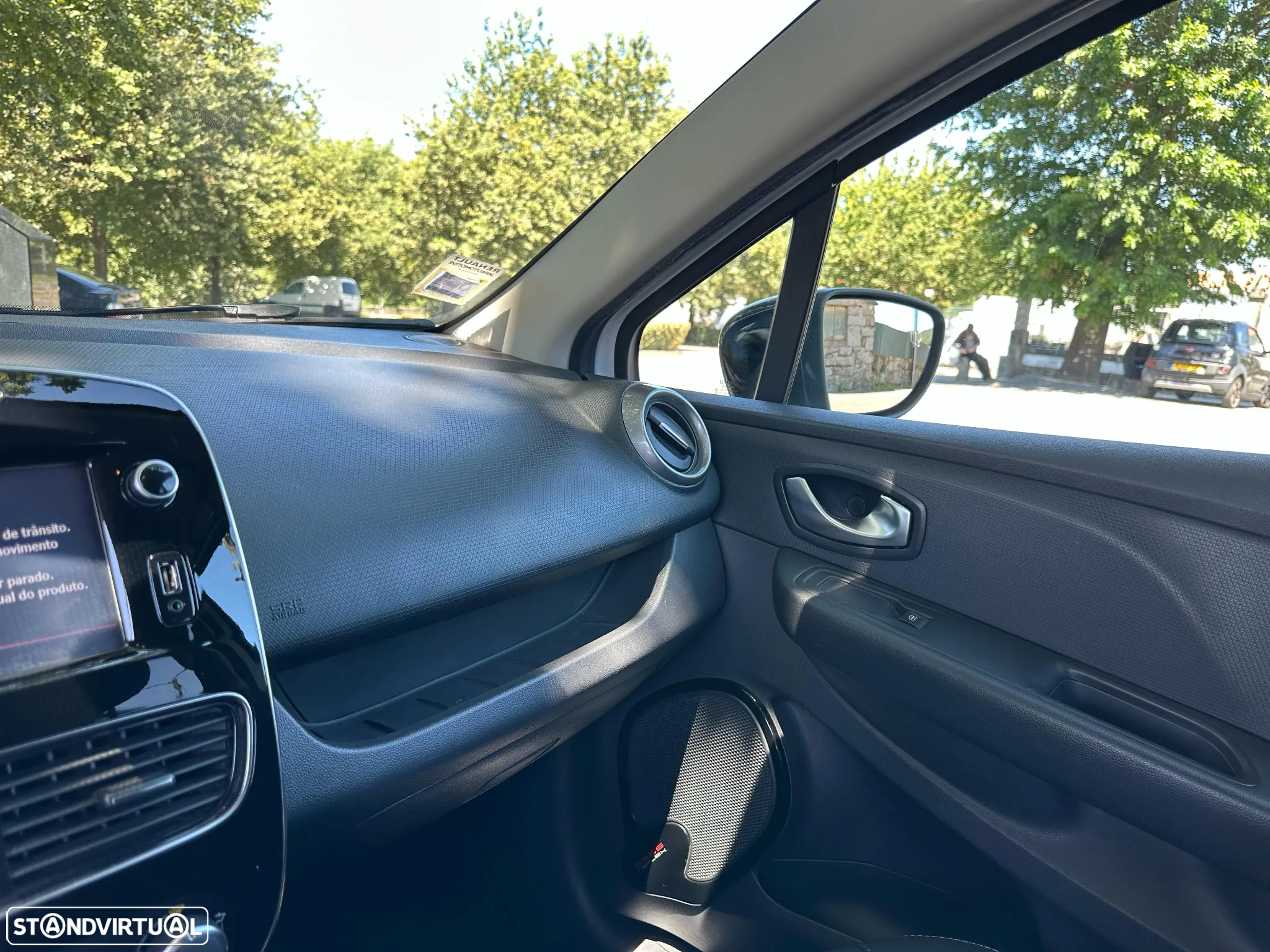 Renault Clio Sport Tourer 0.9 TCe Limited Edition - 23