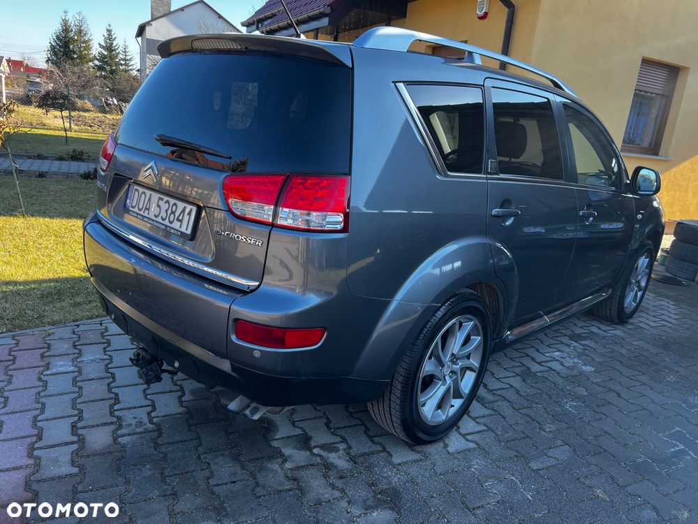Citroën C-Crosser 2.2 HDi Exclusive - 4