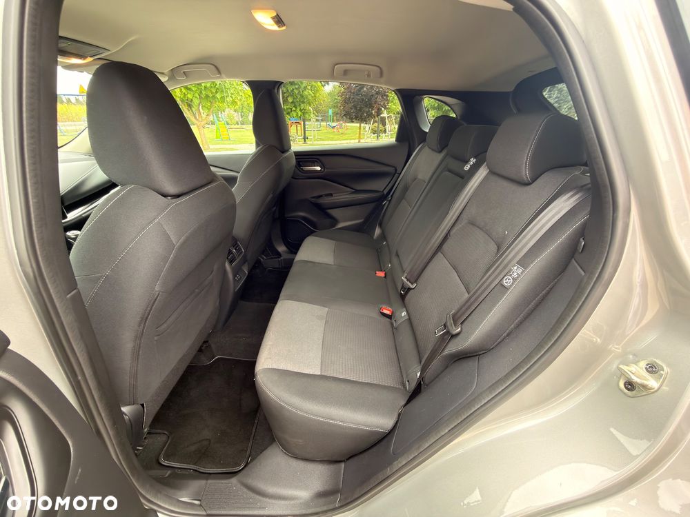 Nissan Qashqai - 12