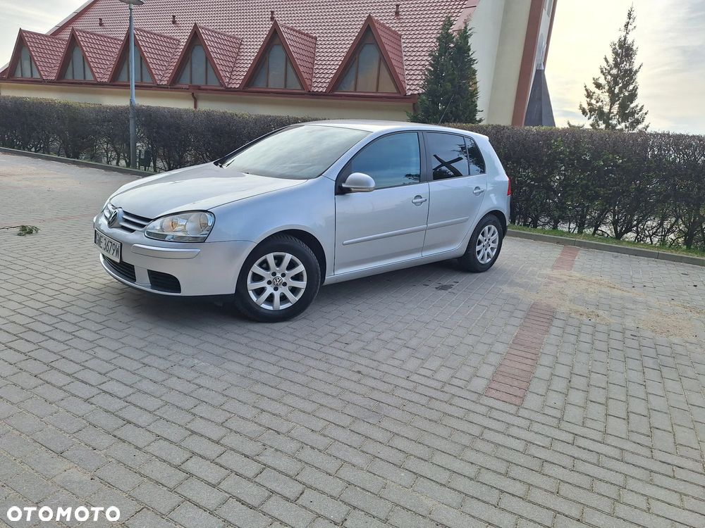 Volkswagen Golf 1.6 FSI Automatik Goal - 22