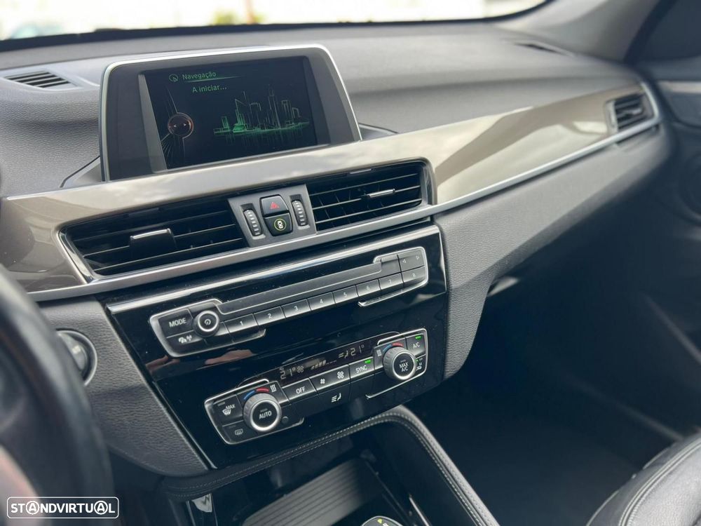 BMW X1 18 d sDrive Auto - 12