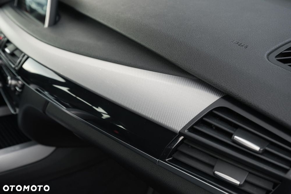 BMW X5 xDrive25d - 31