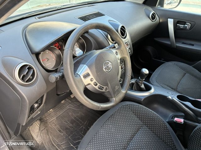 Nissan Qashqai 1.5 dCi Visia AC - 17