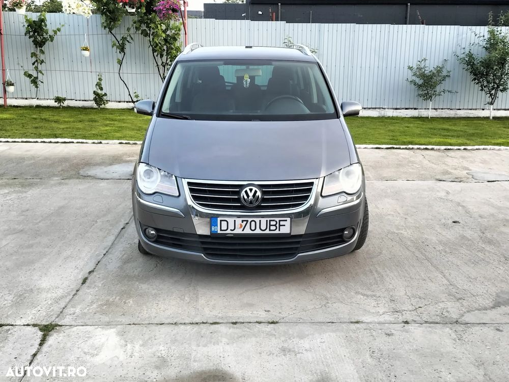 Volkswagen Touran 2.0 TDI DPF Highline DSG - 6