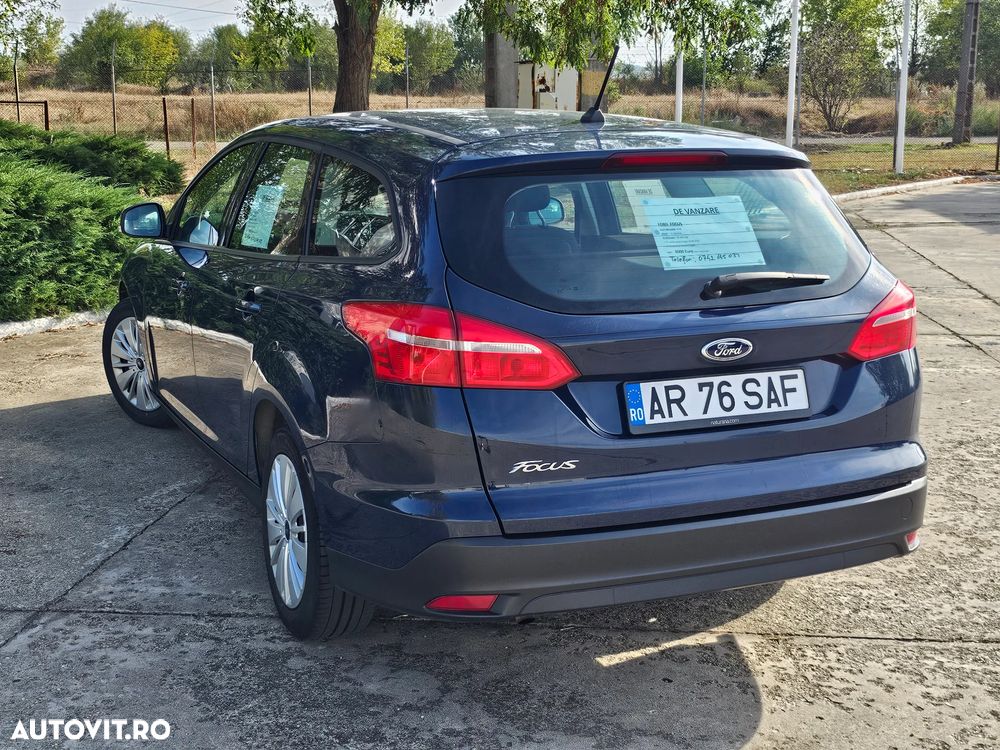 Ford Focus - 5