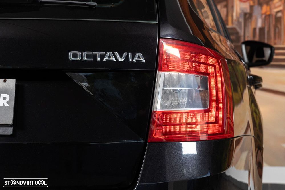 Skoda Octavia Break 1.6 TDi Ambition DSG - 5