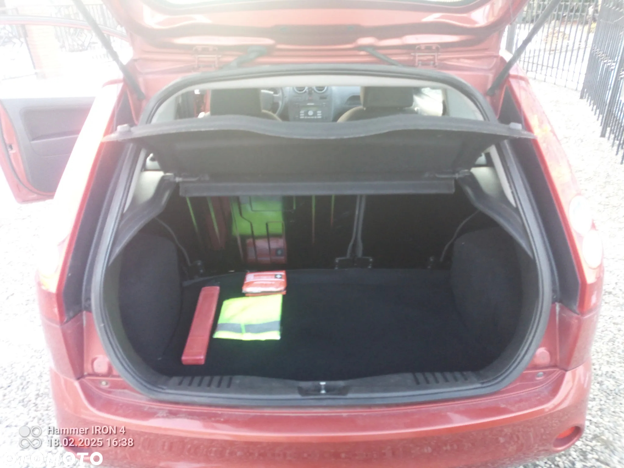 Ford Fiesta 1.3 Futura - 14