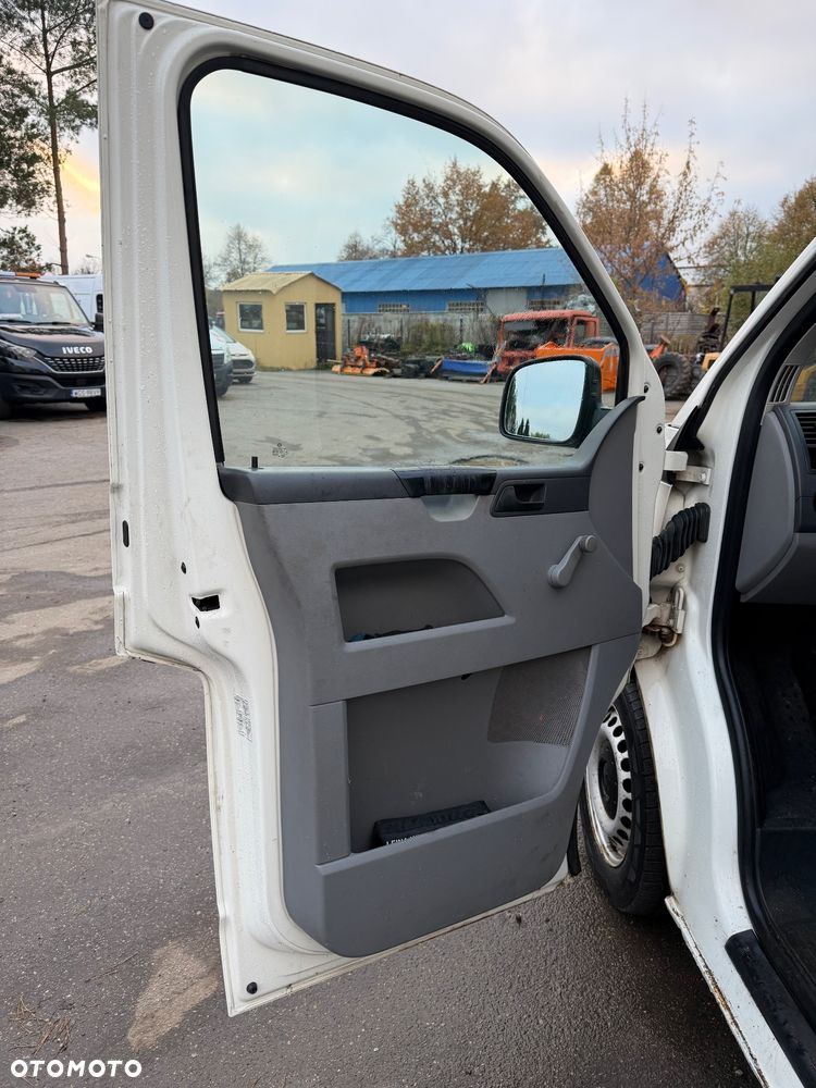 Volkswagen Transporter - 20