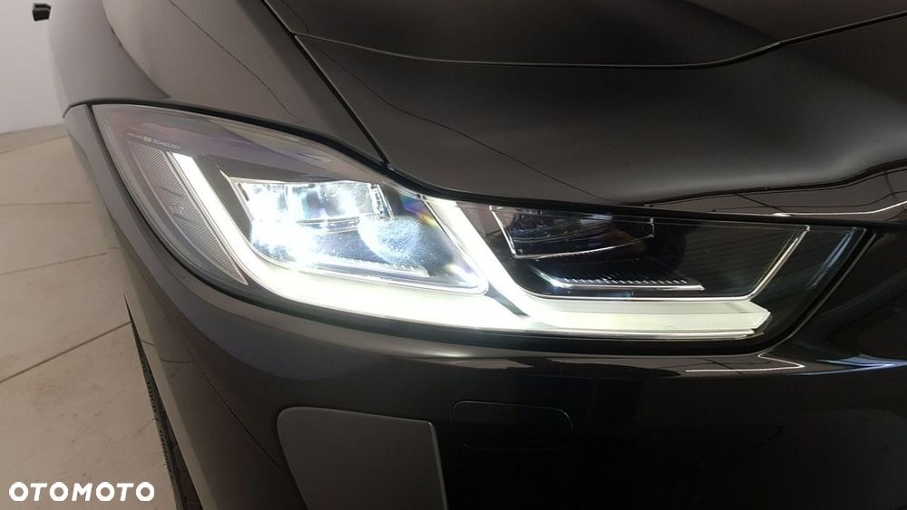Jaguar I-Pace - 16