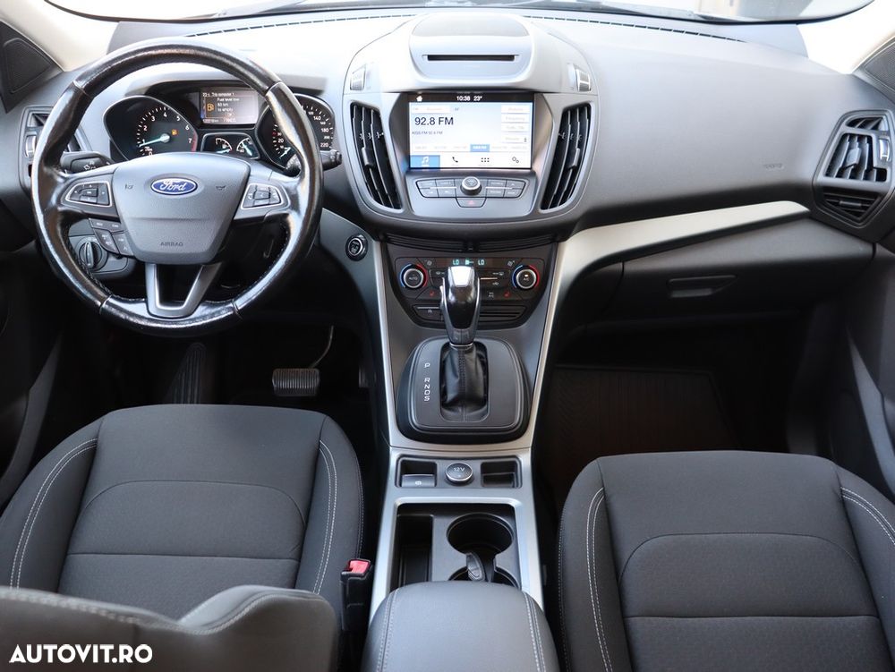 Ford Kuga - 16