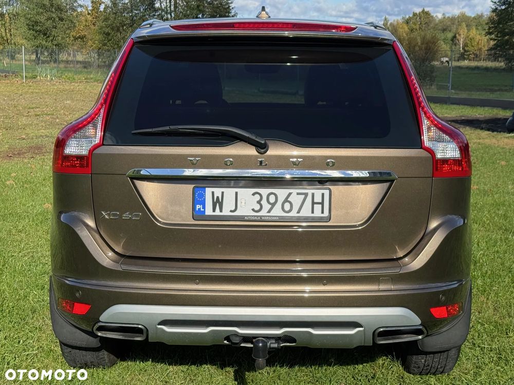 Volvo XC 60 D4 Momentum - 4